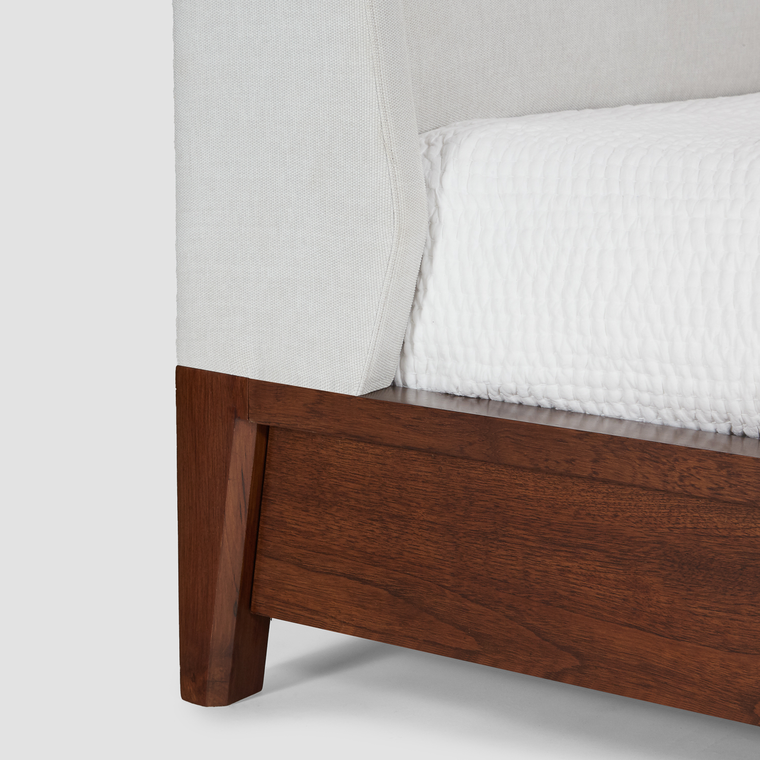 Wood Secrets Luxury Apex Bed